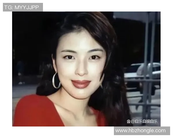 足球明星的女友是谁揭秘她们的爱情故事与生活点滴